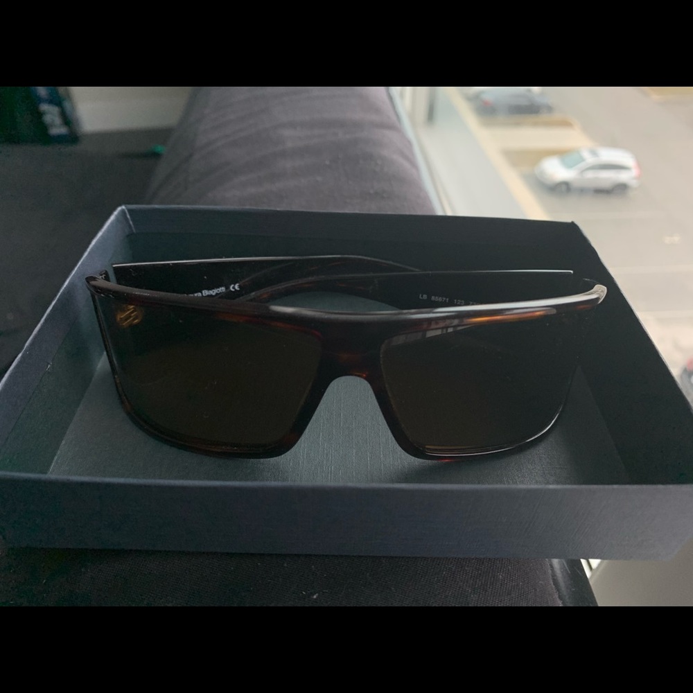 BRAND NEW LAURA BIAGIOTTI SUNGLASSES VINTAGE FRAME